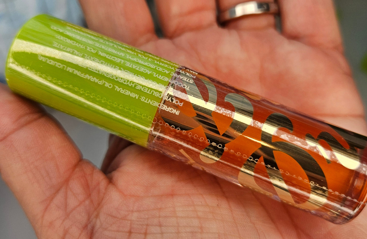 Amuse Lip Drip Hydrating Lip Oil