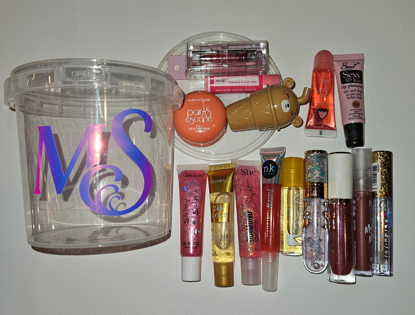 Bucket of Lippies (Read Description!)