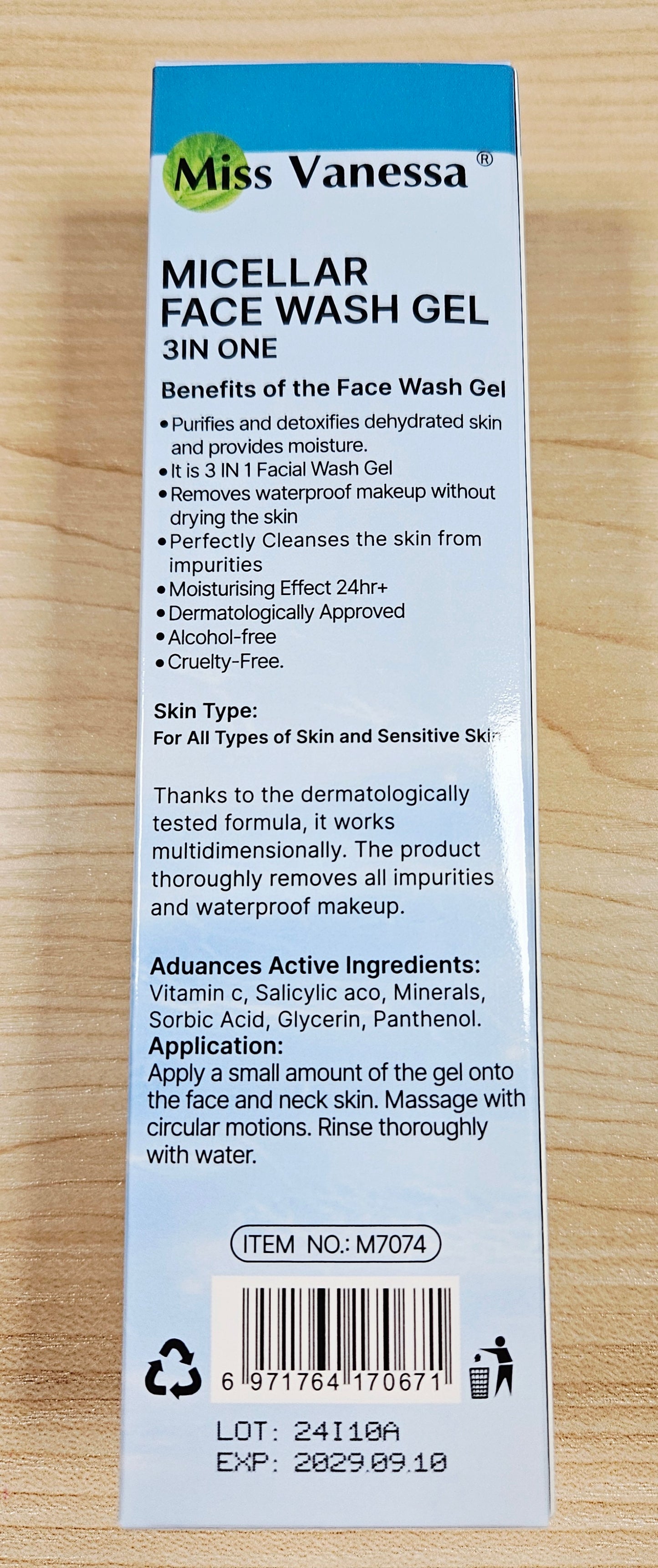 Miss Vanessa Bright Anti-Acne Cleansing Foam