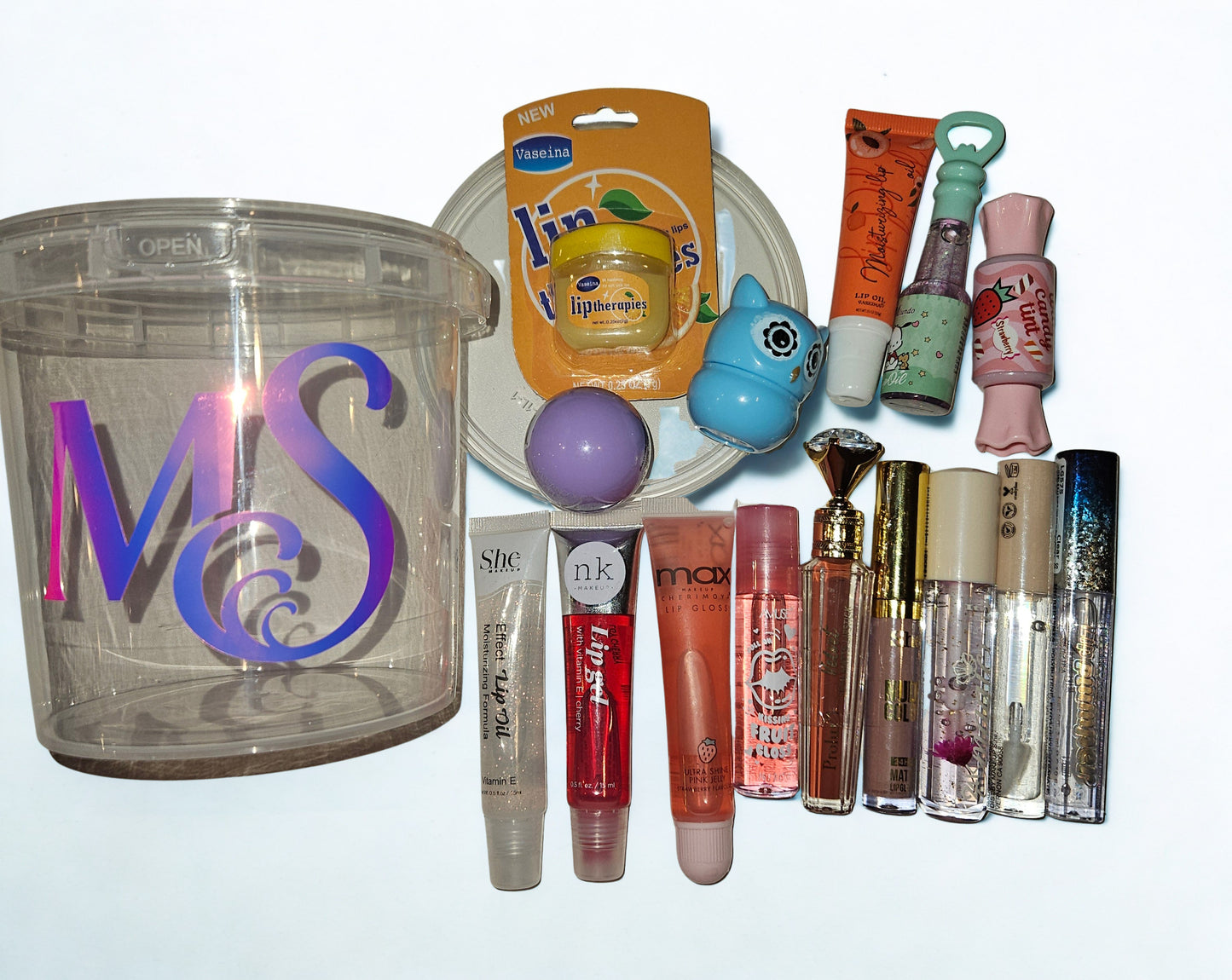 Bucket of Lippies (READ DESCRIPTION!)