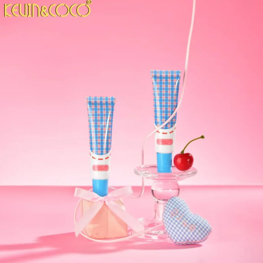 Kevin & Coco Candy Sweet Carol Primer