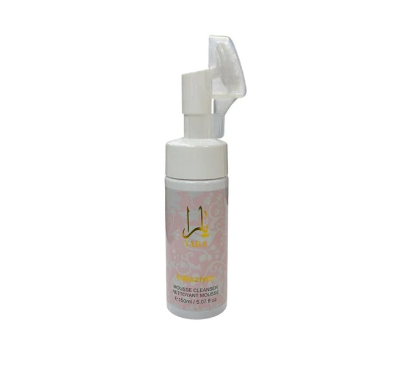 Yara Foaming Mousse Facial Cleanser with Attached Brush
